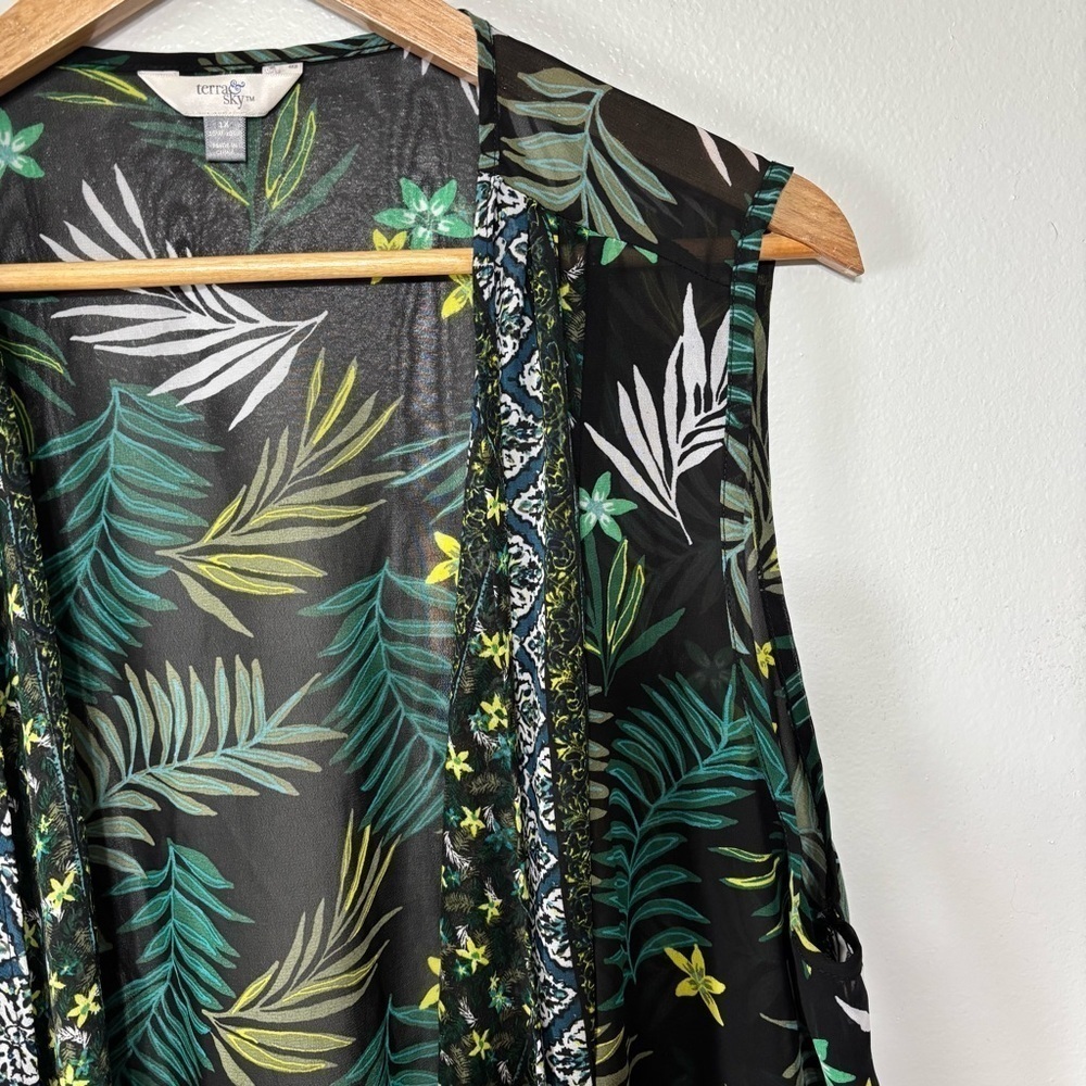 Terra & Sky Green Black Tropical Print Sheer Cover Up Size 1X